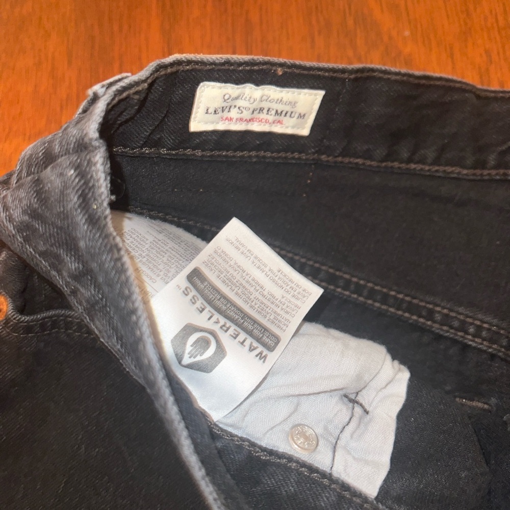 COPY - 501s Mid Thigh Denim Jean Shorts - Size 30 - Picture 2 of 4